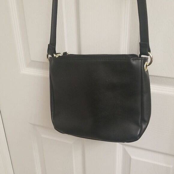 Liz Claiborne Crossbody Purse.  C1 - Picture 5 of 7